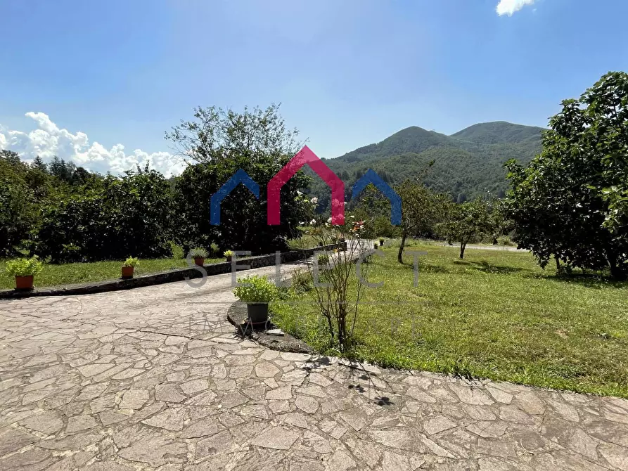 Immagine 10 di Rustico / casale in vendita  a Piazza Al Serchio