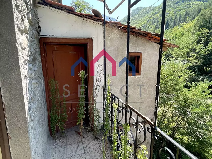 Immagine 68 di Casa indipendente in vendita  a Bagni Di Lucca