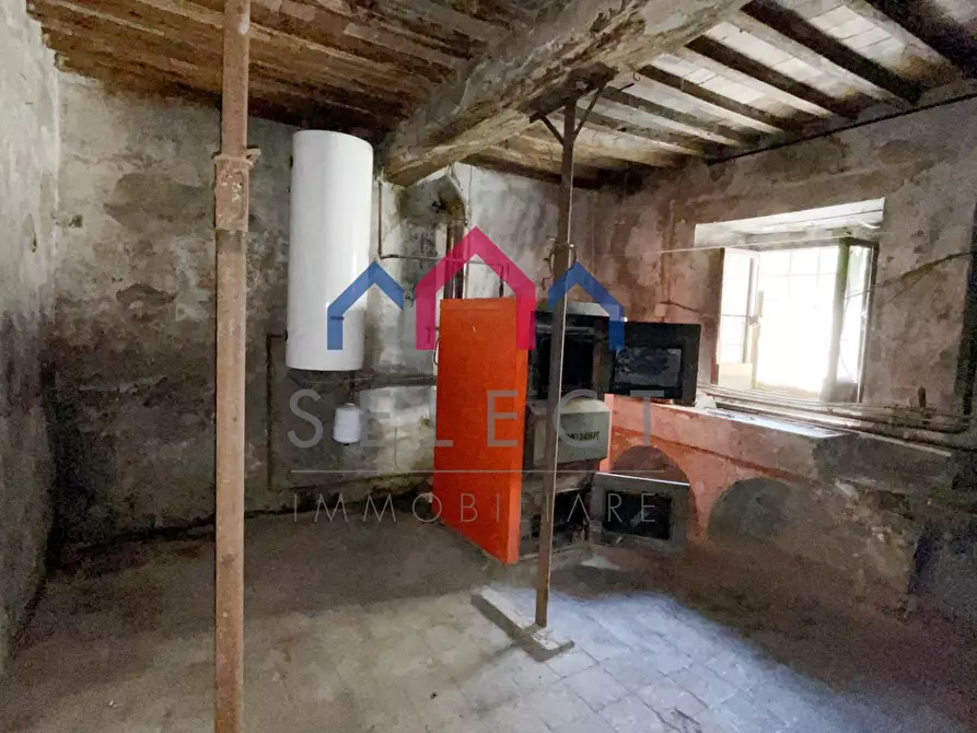 Immagine 94 di Casa indipendente in vendita  a Bagni Di Lucca