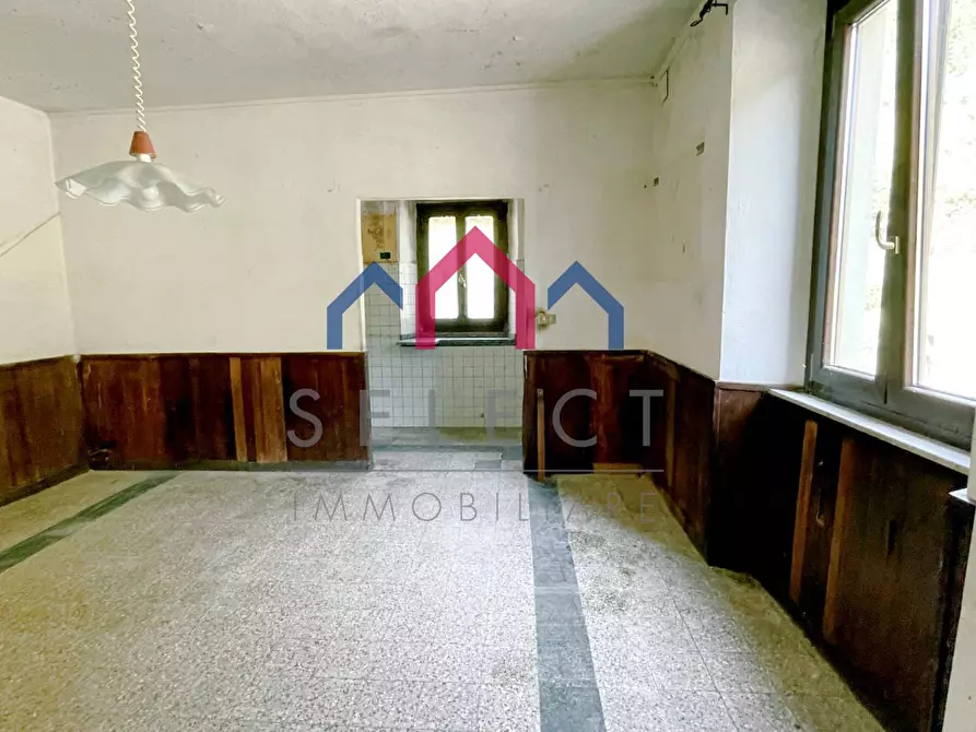 Immagine 45 di Casa indipendente in vendita  a Bagni Di Lucca