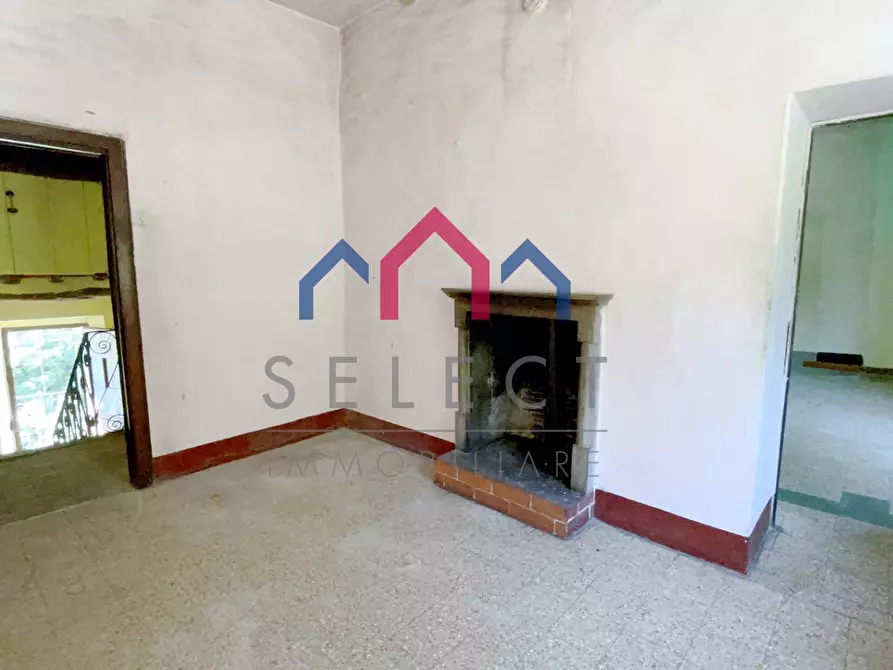 Immagine 79 di Casa indipendente in vendita  a Bagni Di Lucca