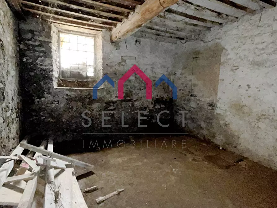 Immagine 98 di Casa indipendente in vendita  a Bagni Di Lucca