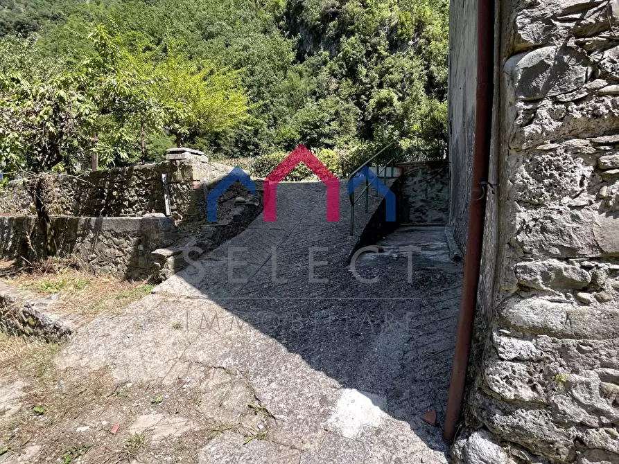 Immagine 23 di Casa indipendente in vendita  a Bagni Di Lucca