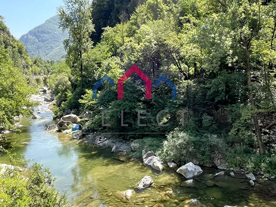Immagine 104 di Casa indipendente in vendita  a Bagni Di Lucca