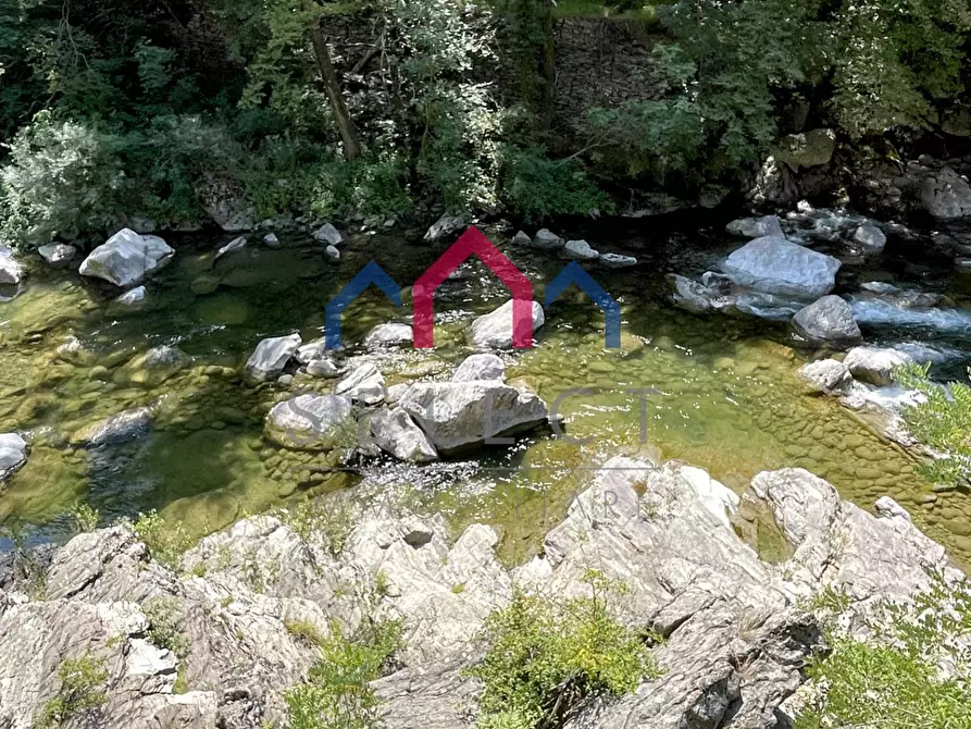 Immagine 103 di Casa indipendente in vendita  a Bagni Di Lucca
