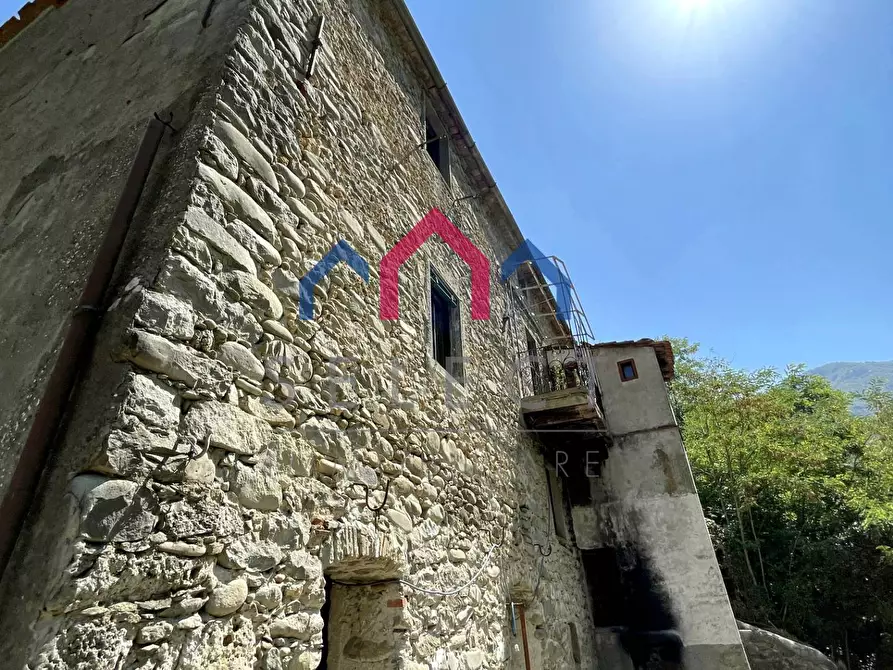 Immagine 35 di Casa indipendente in vendita  a Bagni Di Lucca