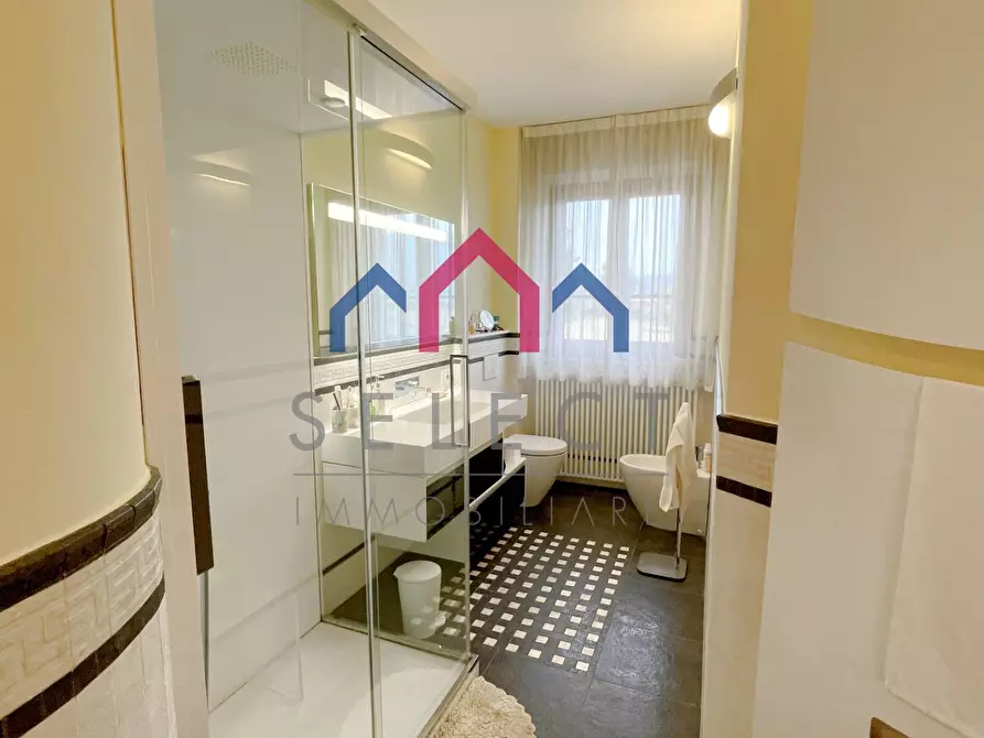 Immagine 60 di Villetta a schiera in vendita  a Barga