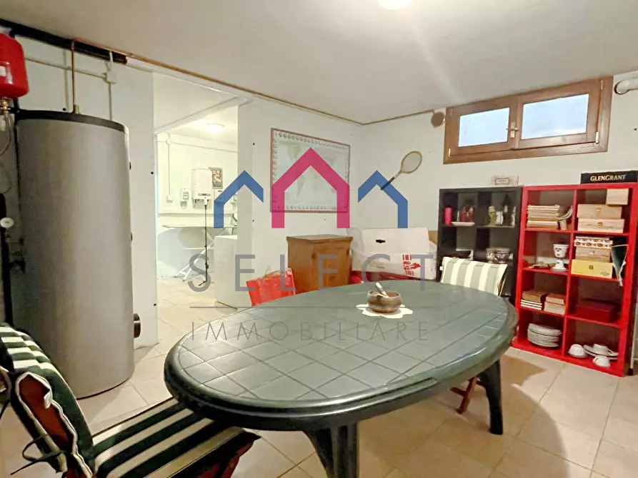 Immagine 70 di Villetta a schiera in vendita  a Barga