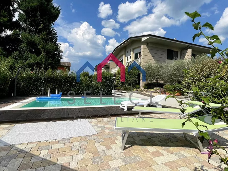 Immagine 12 di Villetta a schiera in vendita  a Barga