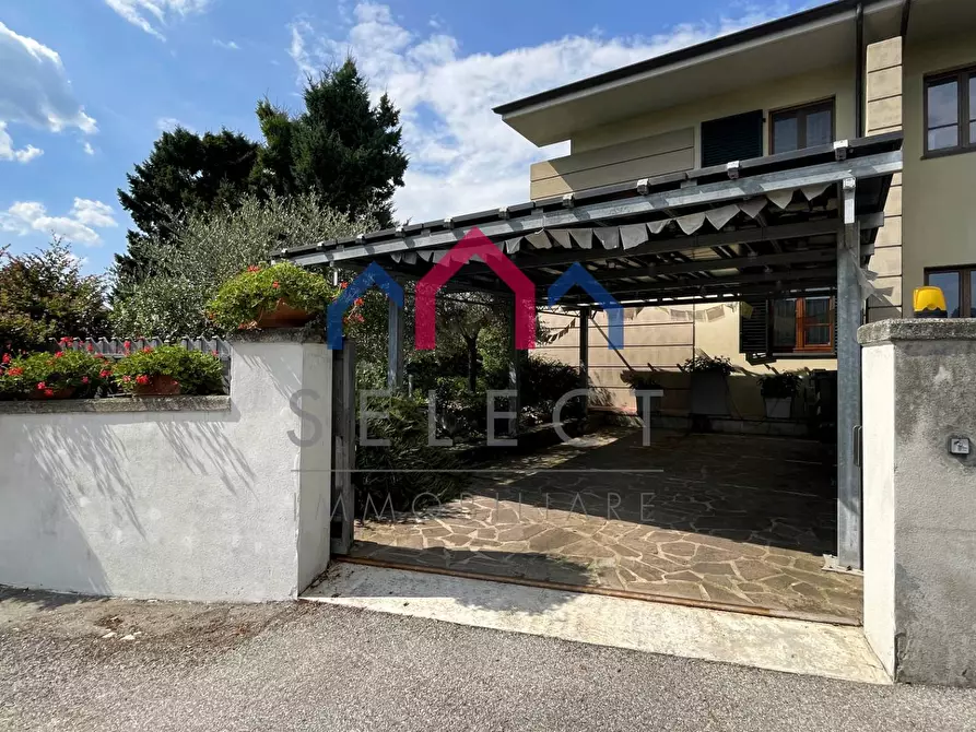 Immagine 28 di Villetta a schiera in vendita  a Barga