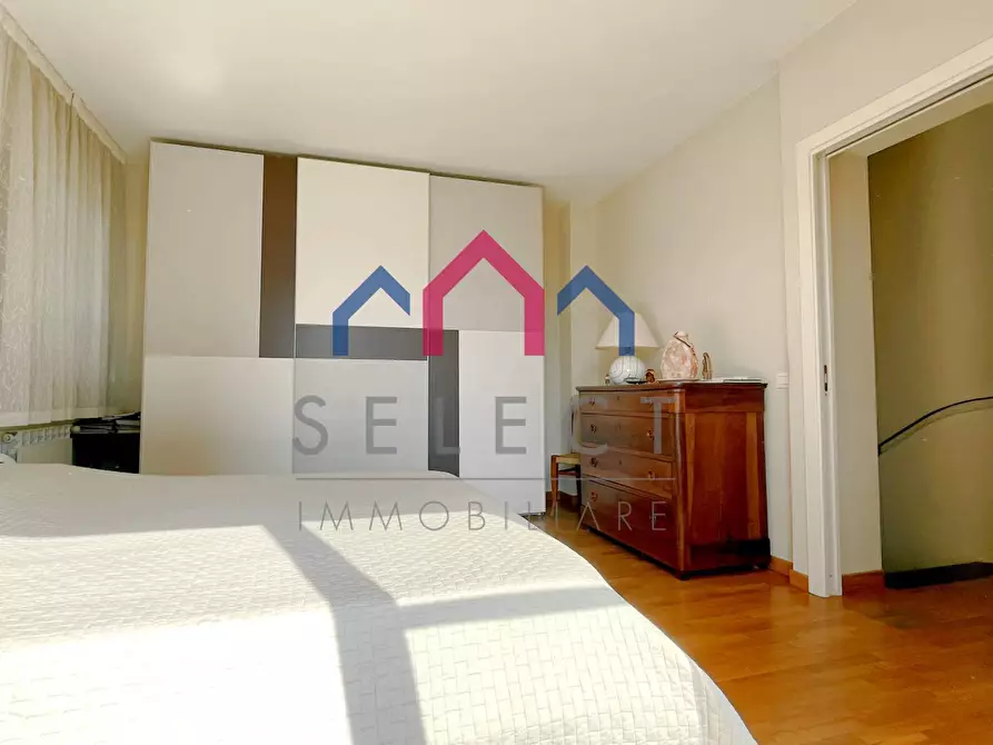 Immagine 56 di Villetta a schiera in vendita  a Barga