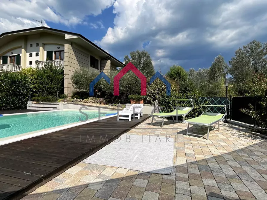 Immagine 10 di Villetta a schiera in vendita  a Barga