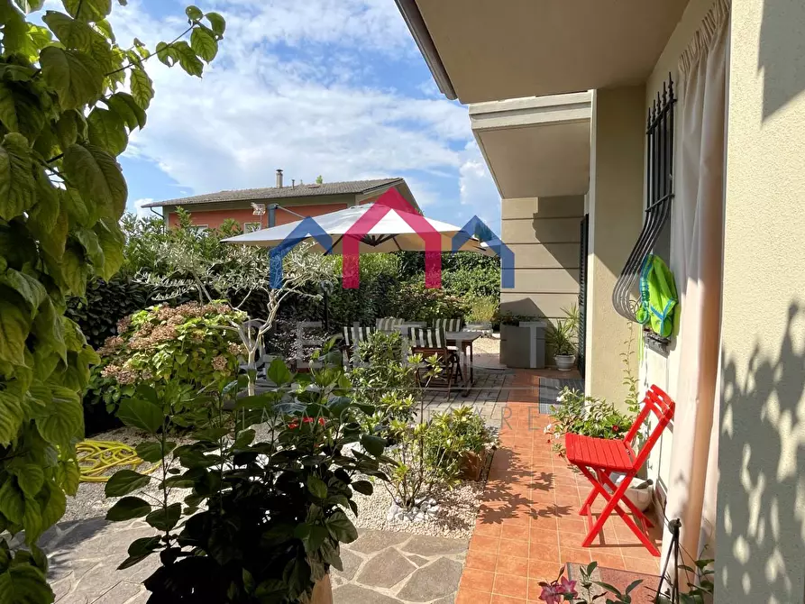 Immagine 30 di Villetta a schiera in vendita  a Barga