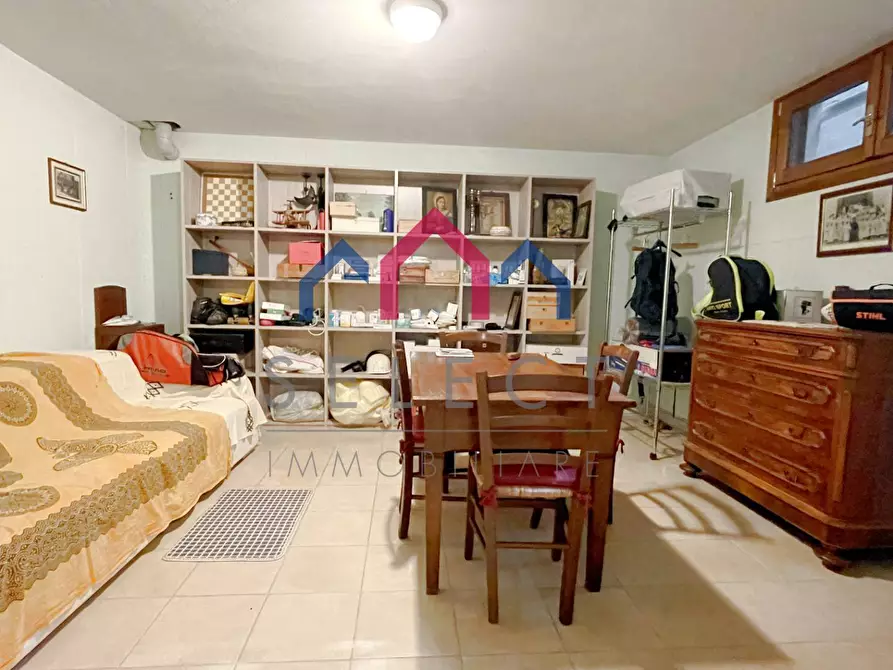 Immagine 73 di Villetta a schiera in vendita  a Barga