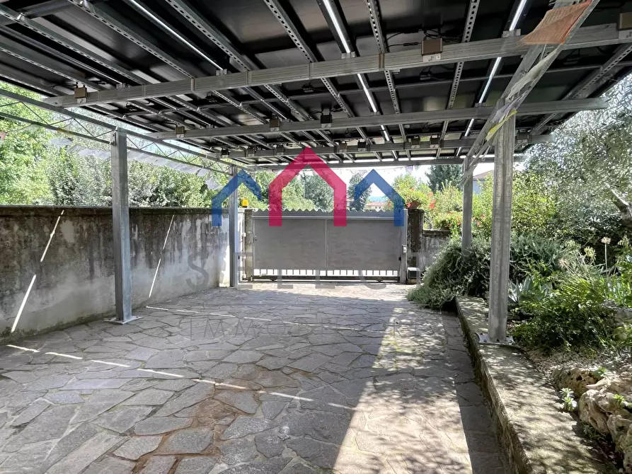 Immagine 25 di Villetta a schiera in vendita  a Barga