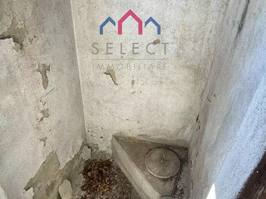 Immagine 13 di Casa semindipendente in vendita  a Borgo A Mozzano