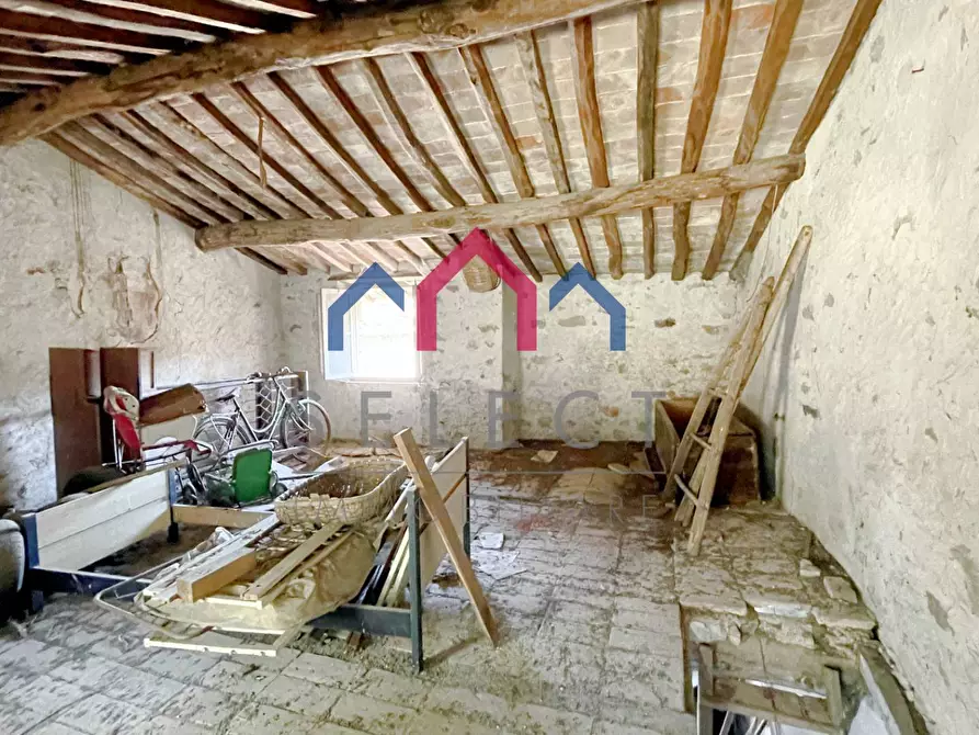 Immagine 27 di Terratetto in vendita  a Borgo A Mozzano