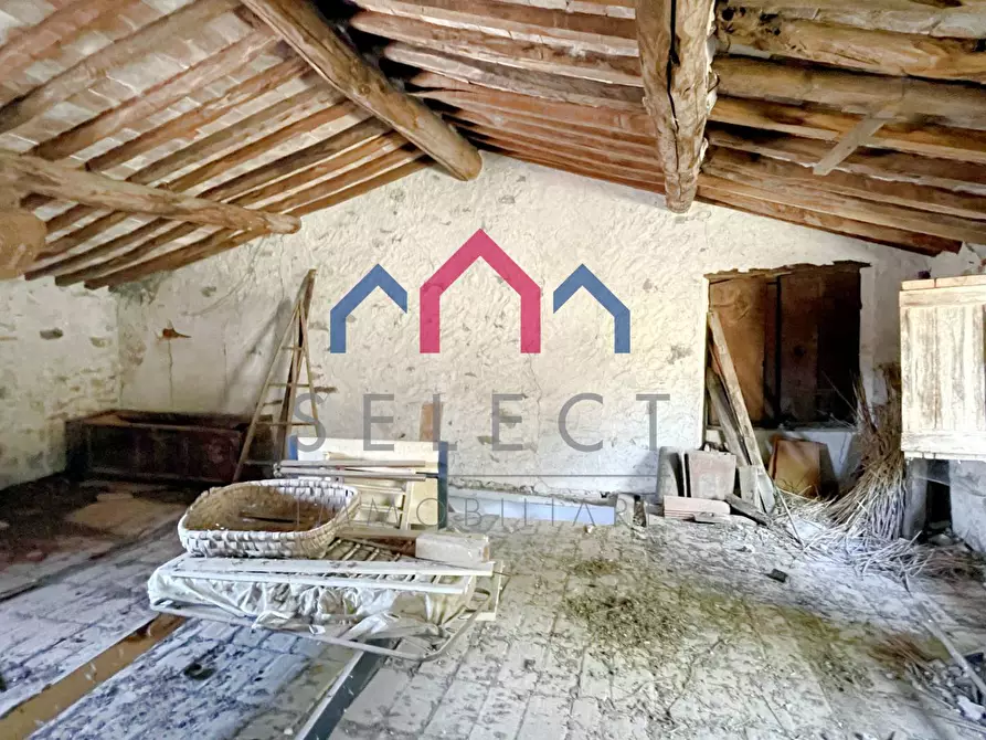 Immagine 32 di Terratetto in vendita  a Borgo A Mozzano