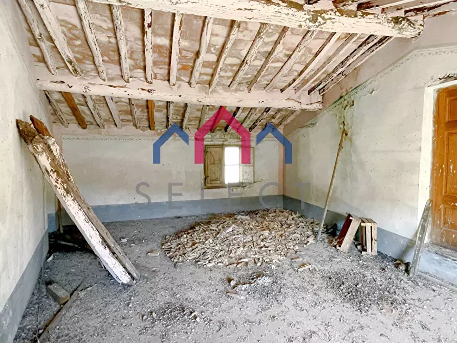 Immagine 38 di Terratetto in vendita  a Borgo A Mozzano