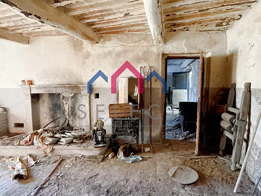 Immagine 17 di Terratetto in vendita  a Borgo A Mozzano