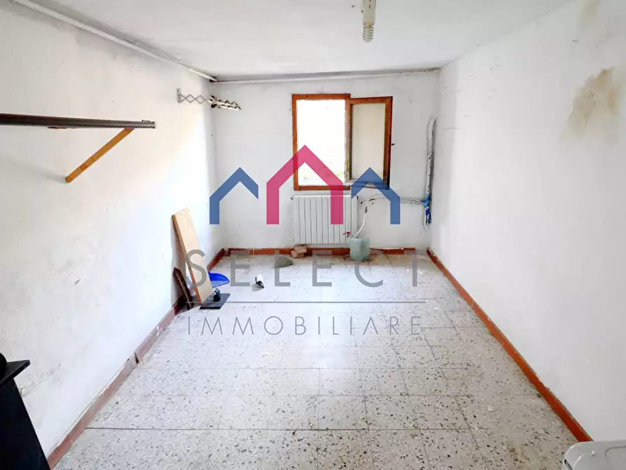 Immagine 24 di Casa indipendente in vendita  a Castelnuovo Di Garfagnana