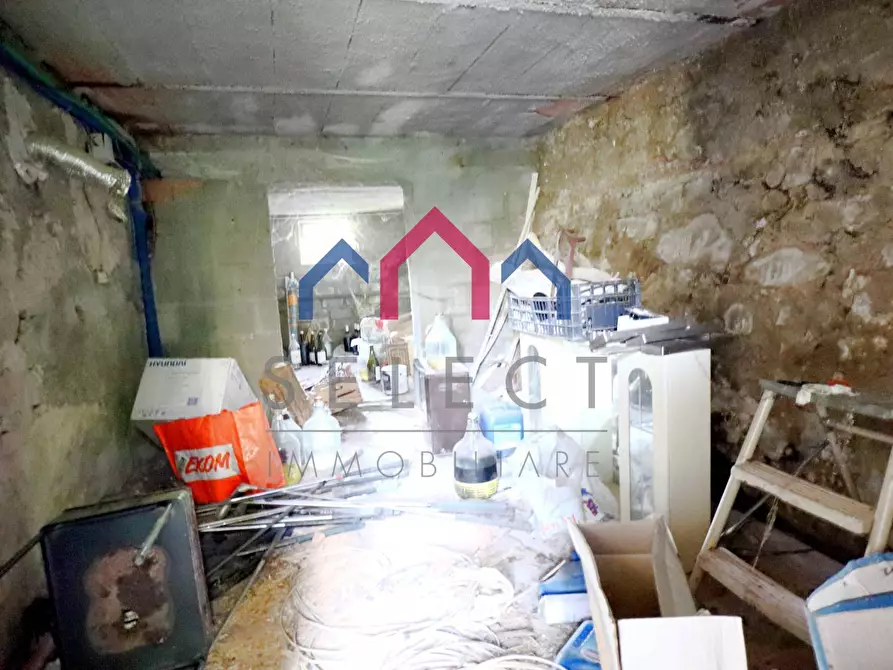 Immagine 29 di Casa indipendente in vendita  a Castelnuovo Di Garfagnana