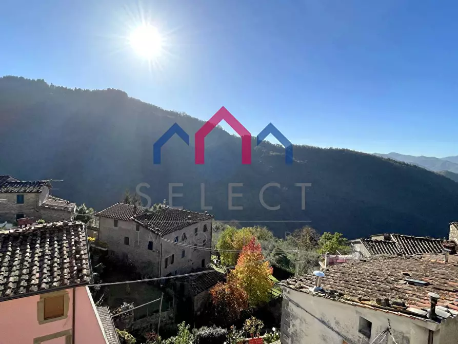 Immagine 45 di Terratetto in vendita  a Bagni Di Lucca