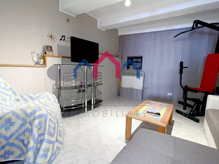 Immagine 5 di Terratetto in vendita  a Bagni Di Lucca