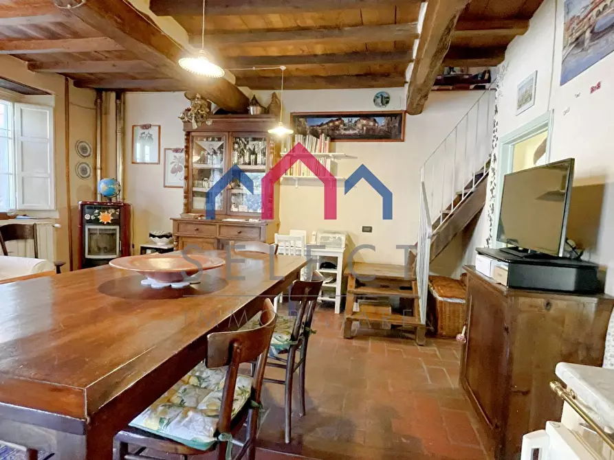 Immagine 13 di Appartamento in vendita  a Borgo A Mozzano