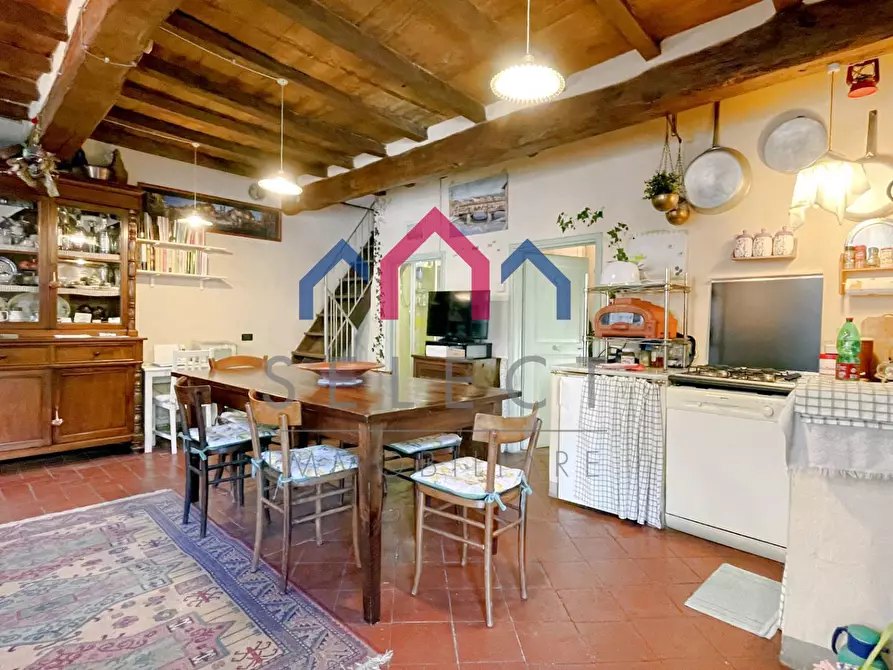 Immagine 5 di Appartamento in vendita  a Borgo A Mozzano