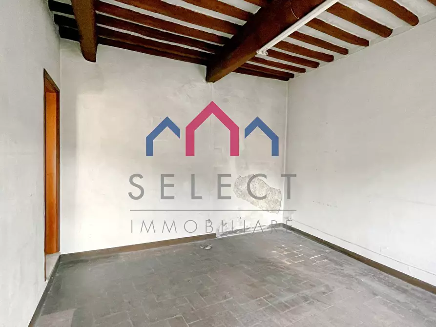 Immagine 30 di Appartamento in vendita  a Borgo A Mozzano