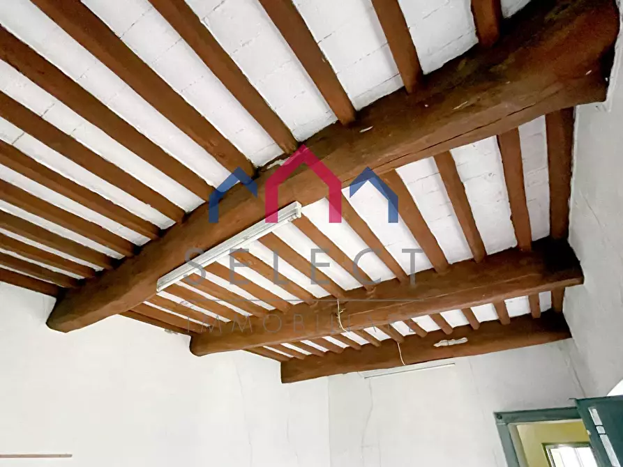 Immagine 8 di Appartamento in vendita  a Borgo A Mozzano