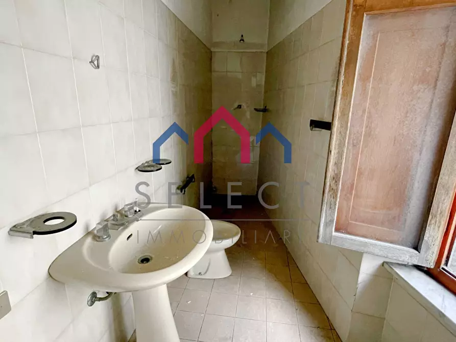 Immagine 32 di Appartamento in vendita  a Borgo A Mozzano