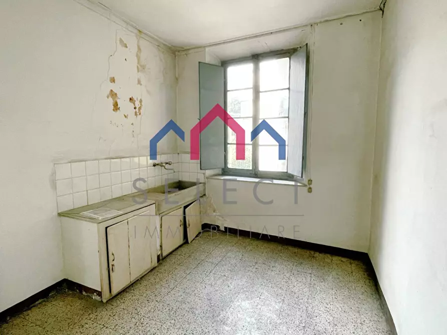 Immagine 21 di Appartamento in vendita  a Borgo A Mozzano