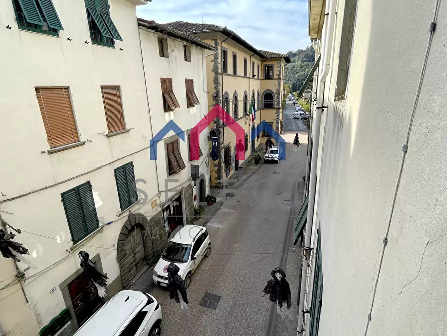 Immagine 51 di Appartamento in vendita  a Borgo A Mozzano