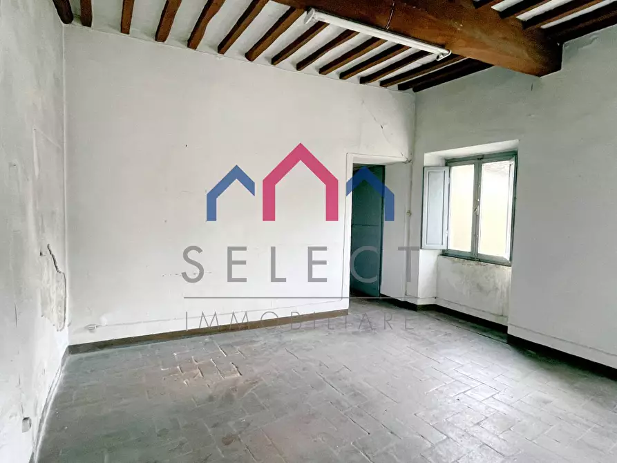 Immagine 28 di Appartamento in vendita  a Borgo A Mozzano