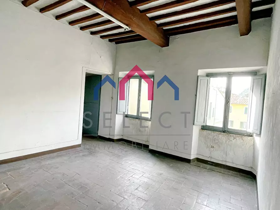 Immagine 4 di Appartamento in vendita  a Borgo A Mozzano