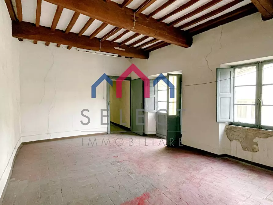 Immagine 14 di Appartamento in vendita  a Borgo A Mozzano