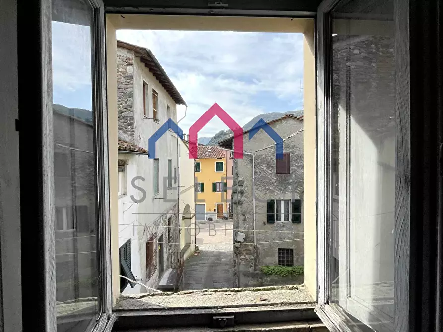 Immagine 29 di Appartamento in vendita  a Borgo A Mozzano