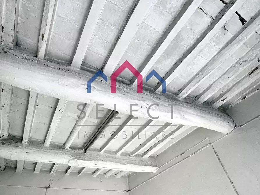 Immagine 45 di Appartamento in vendita  a Borgo A Mozzano