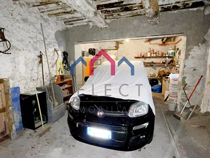 Immagine 61 di Terratetto in vendita  a Bagni Di Lucca