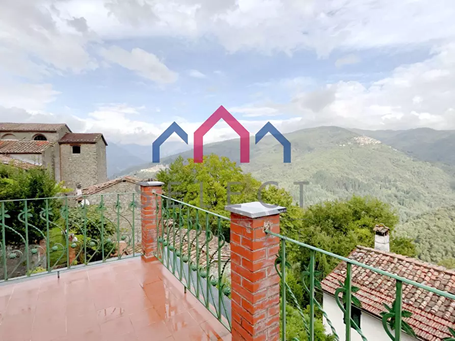 Immagine 29 di Terratetto in vendita  a Bagni Di Lucca