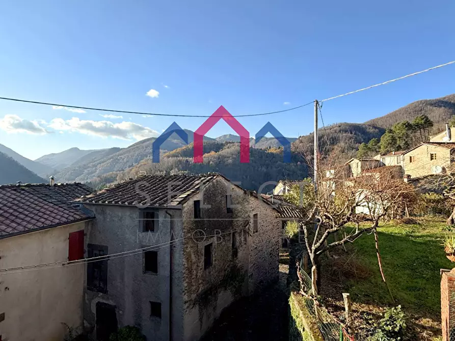 Immagine 3 di Appartamento in vendita  a Pescaglia