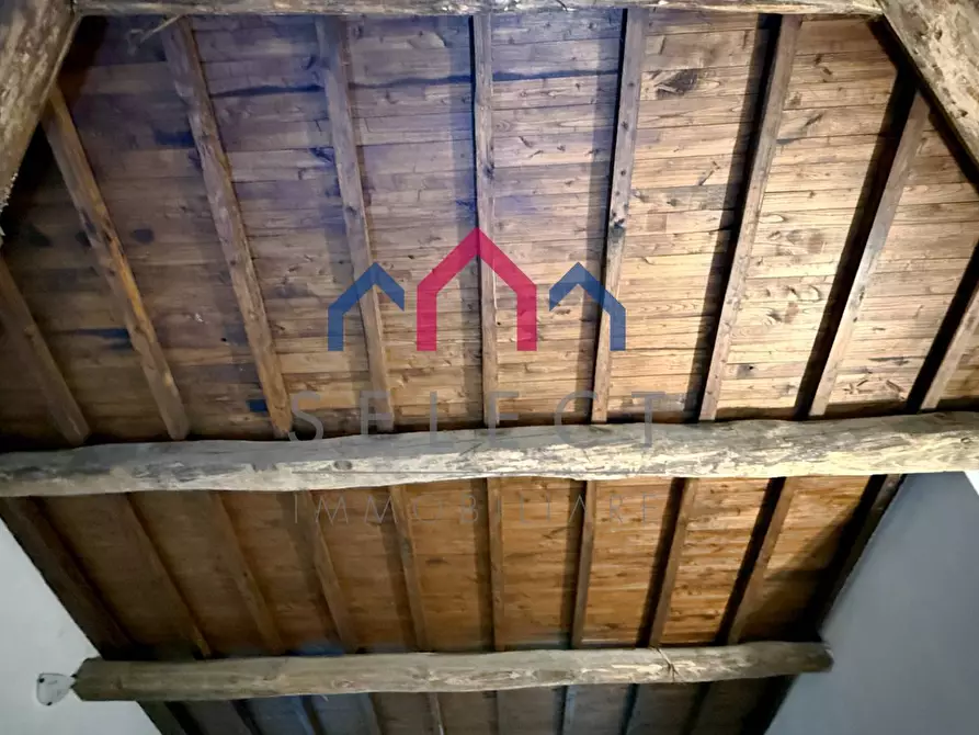 Immagine 36 di Appartamento in vendita  a Pescaglia