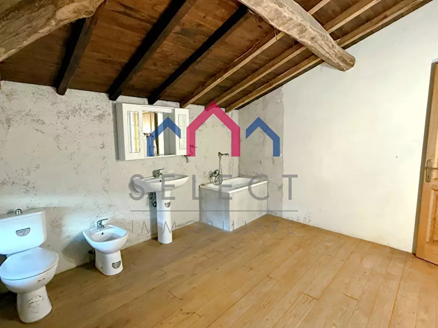 Immagine 31 di Appartamento in vendita  a Pescaglia