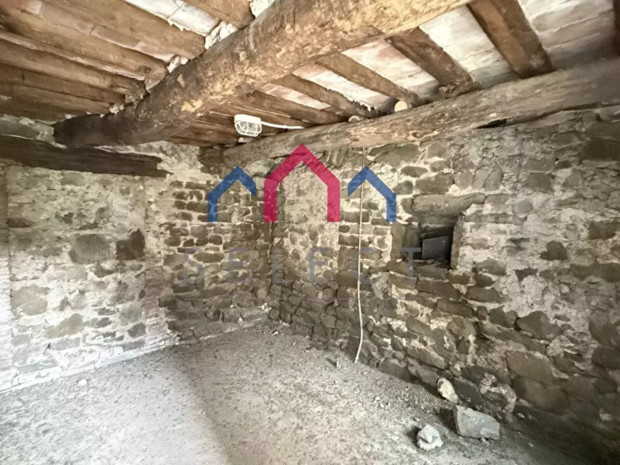 Immagine 39 di Appartamento in vendita  a Pescaglia