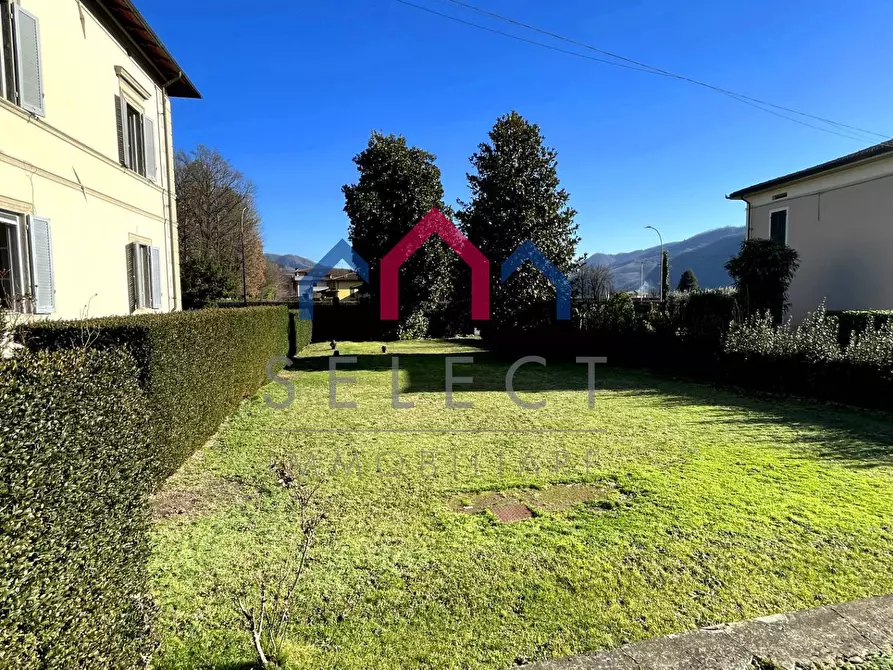 Immagine 14 di Villa in vendita  a Coreglia Antelminelli