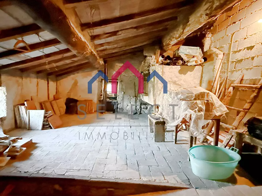 Immagine 37 di Terratetto in vendita  a Bagni Di Lucca