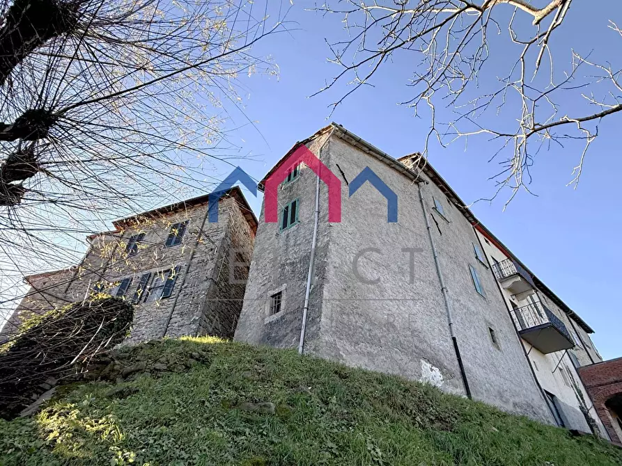 Immagine 2 di Terratetto in vendita  a Bagni Di Lucca