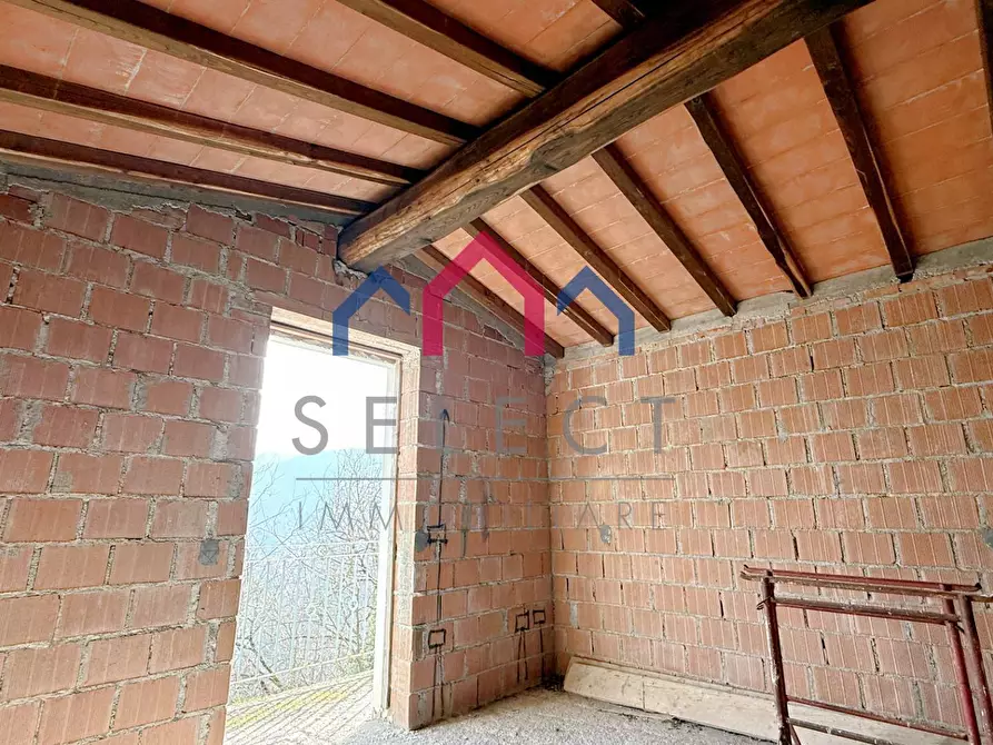 Immagine 24 di Villa in vendita  a Bagni Di Lucca